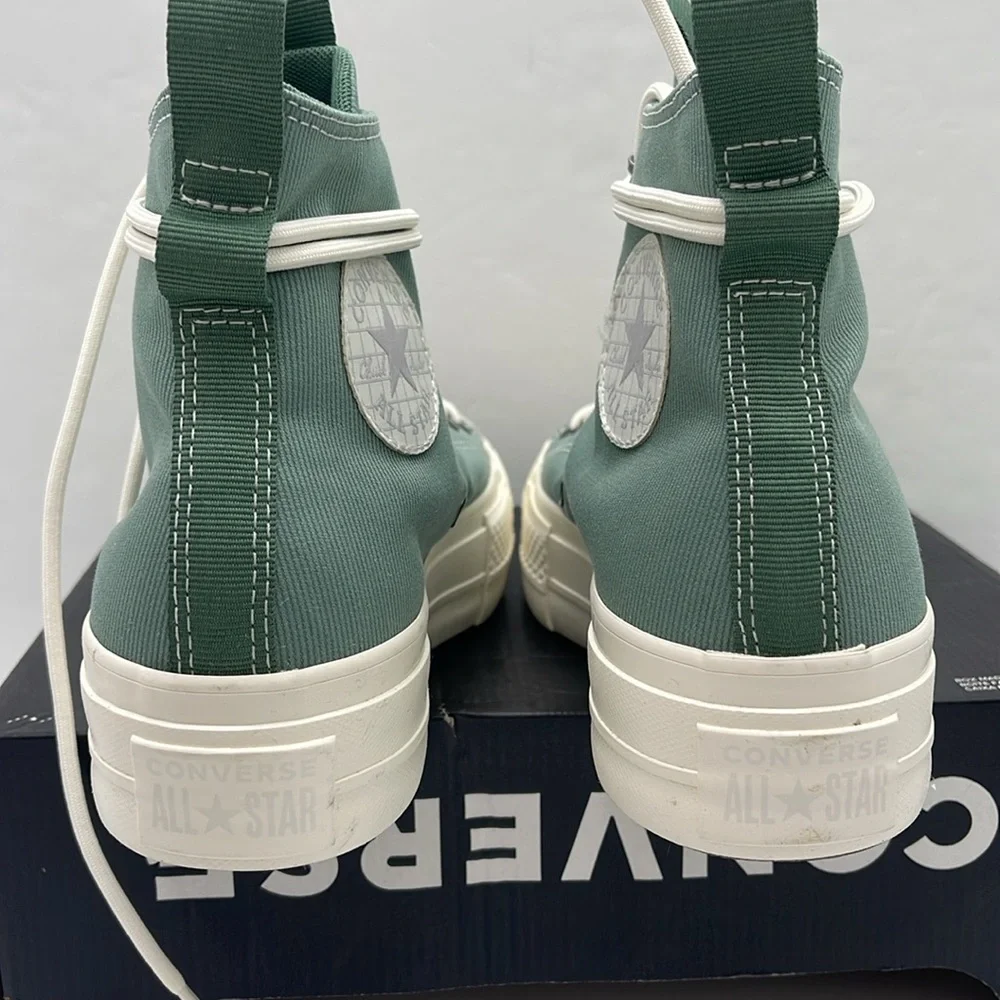 Converse WMNS High-Top Platform Sneakers CTAS LIFT HI HERBY/EGRET/ADMIRAL ELM